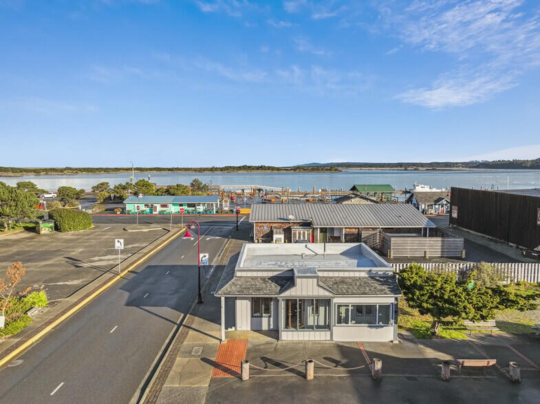 More Photos Of 165 Alabama Ave SE, Bandon Office Residential For Sale