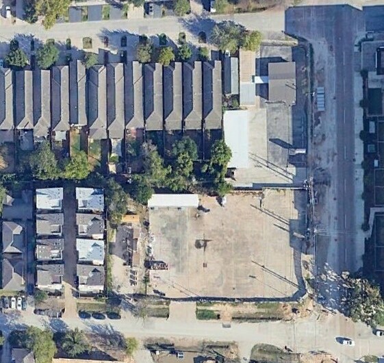 More Photos Of 815 W 25th St, Houston Land For Lease