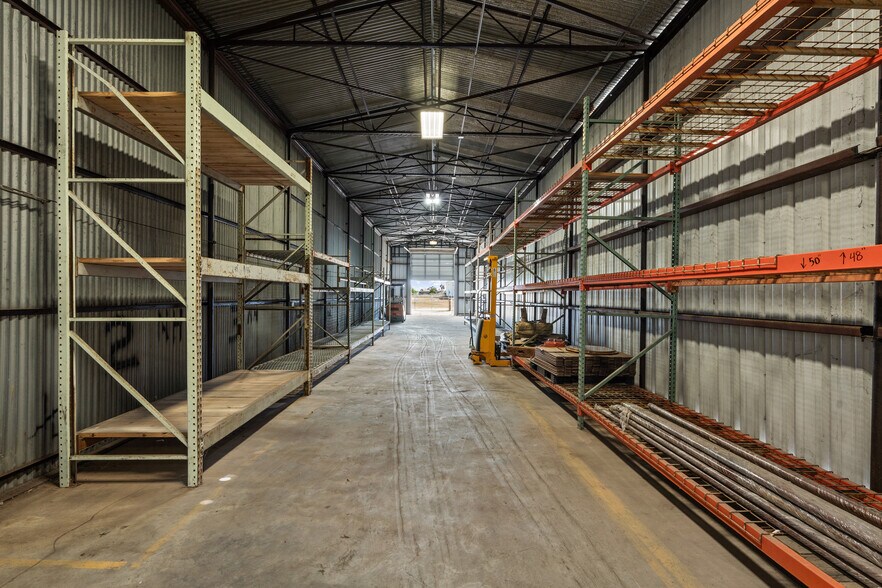 More Photos Of 8602 Broadway St, Galveston Warehouse For Sale