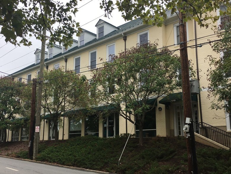 More Photos Of 1001 E Market St, Charlottesville Office Residential For Sale