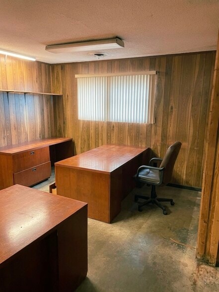 More Photos Of 2714 Southern Ave, Memphis General Retail For Lease