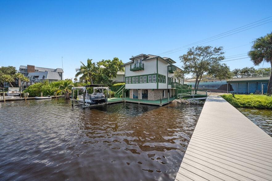 More Photos Of 973 N Harbor City Blvd, Melbourne Specialty For Sale