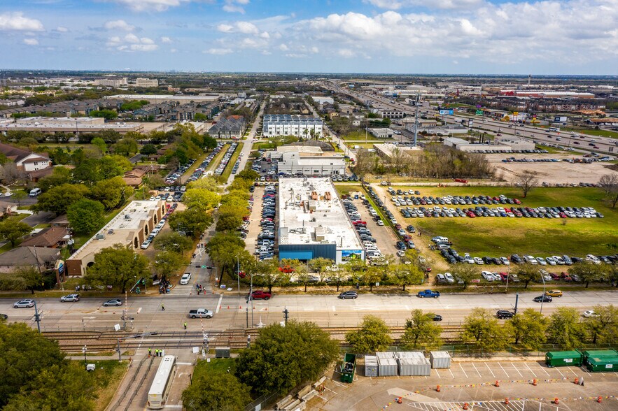 More Photos Of 8515 Fannin St, Houston Medical For Lease