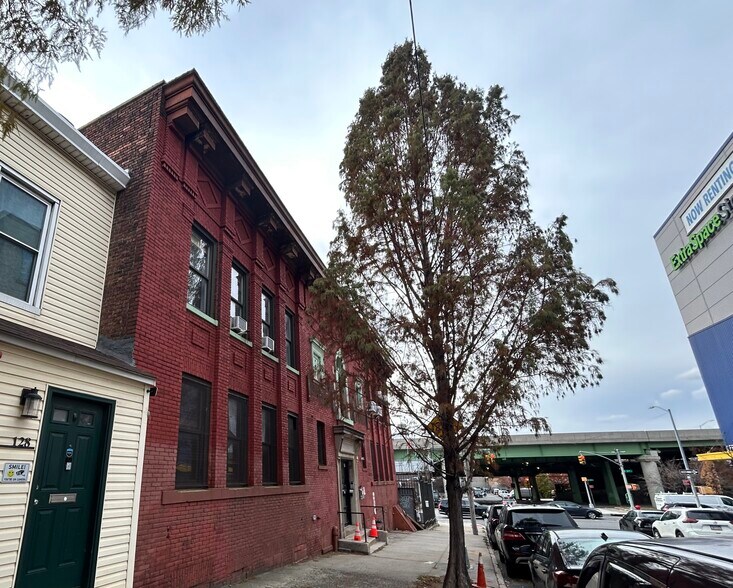 More Photos Of 122-126 18th St, Brooklyn Warehouse For Lease