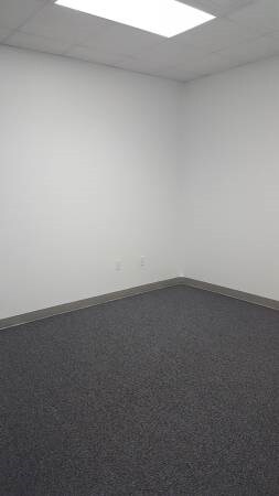 More Photos Of 5701 Country Lakes Dr, Fort Myers Service For Lease