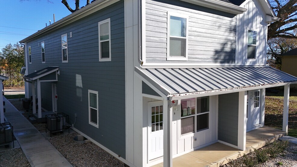 More Photos Of 3909 Winthrop Ave, Indianapolis Apartments For Sale