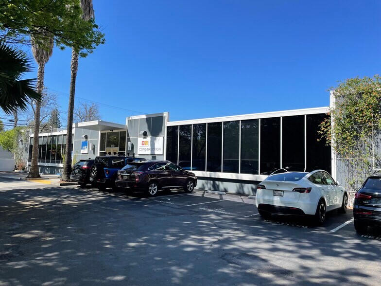More Photos Of 1810 13th St, Sacramento Office For Lease