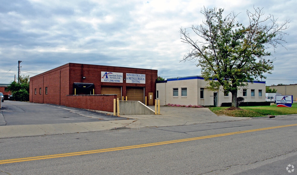 More Photos Of 2268 N Moraine Dr, Moraine Warehouse For Lease
