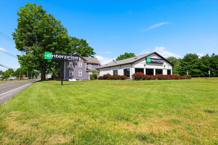 Primary Photo Of 1105 Scott St, Brodheadsville Freestanding For Sale