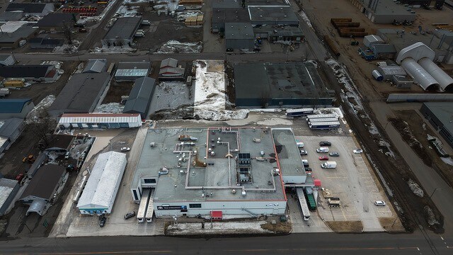 Primary Photo Of 521 Rue Des Érables, Trois-Rivières Manufacturing For Sale