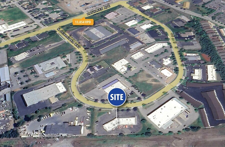 More Photos Of 3846-3856 N Schreiber Way, Coeur d'Alene Showroom For Lease