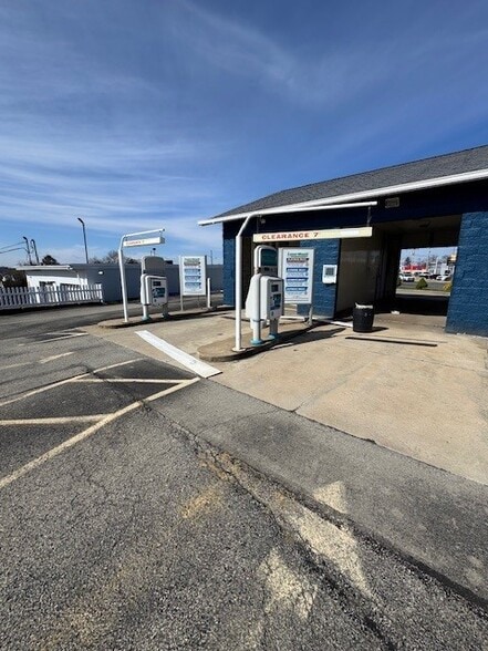 More Photos Of 78 Murtland Ave, Washington Carwash For Sale