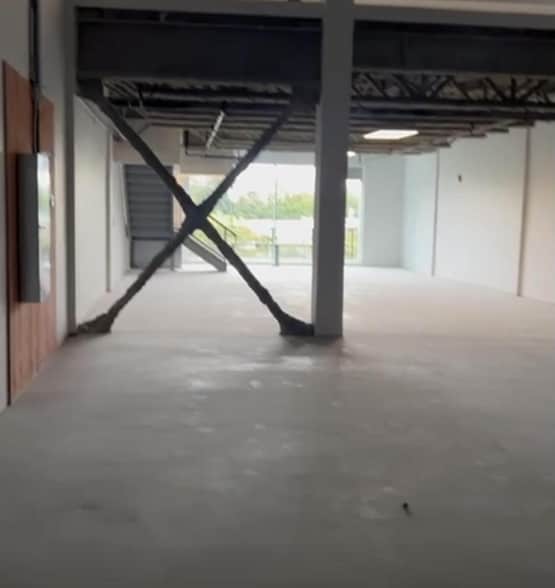 More Photos Of 4899 Vanguard Rd, Richmond Warehouse For Sale