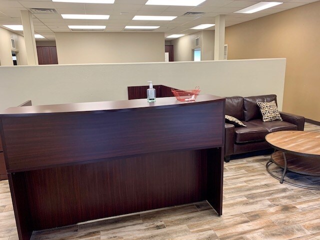More Photos Of 60 Acoma Blvd S, Lake Havasu City Medical For Lease