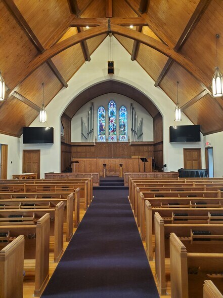 More Photos Of 4201 W 50th St, Edina Specialty For Sale