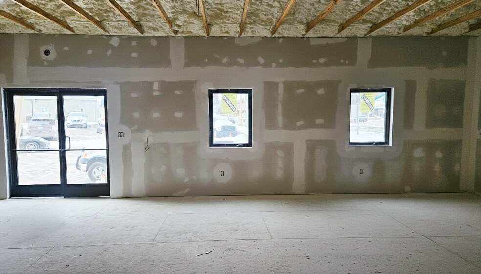 More Photos Of 6433, Barboursville Freestanding For Lease