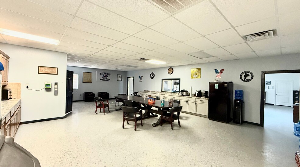 More Photos Of 14625 N Hollyhock Ave, Gardendale Warehouse For Sale