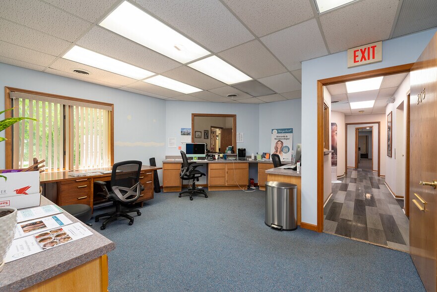 More Photos Of 1181 N Milford Rd, Milford Medical For Lease