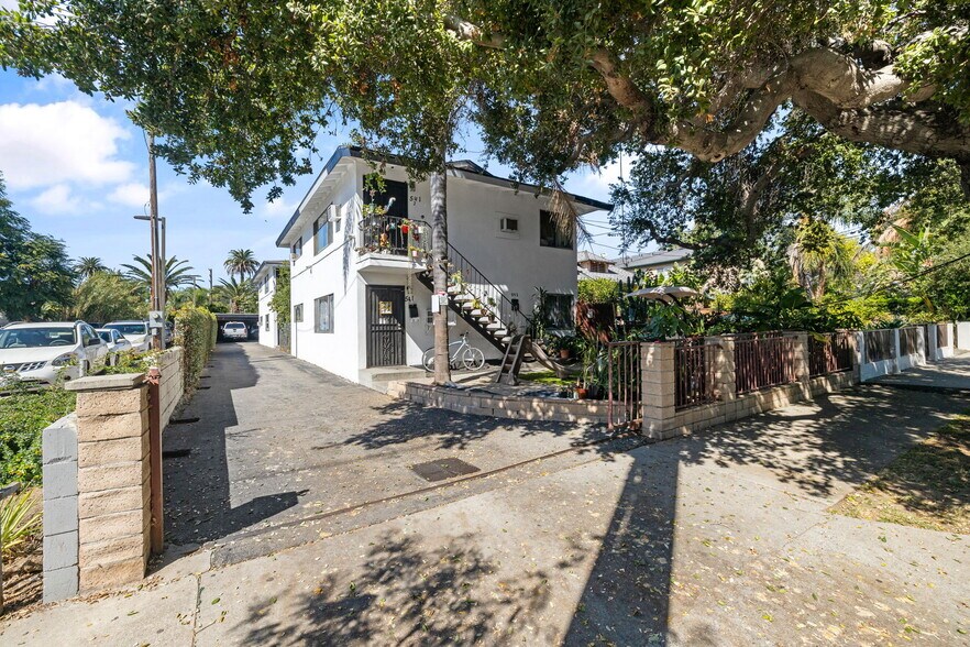 More Photos Of 541 N Summit Ave, Pasadena Apartments For Sale