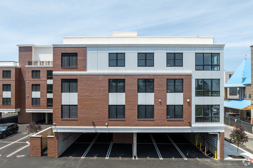 More Photos Of 27 3rd Ave, Long Branch Apartments For Lease