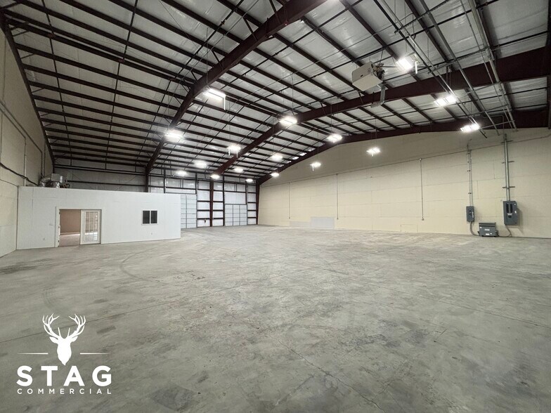 More Photos Of 1635 N FM 156, Ponder Unknown For Lease