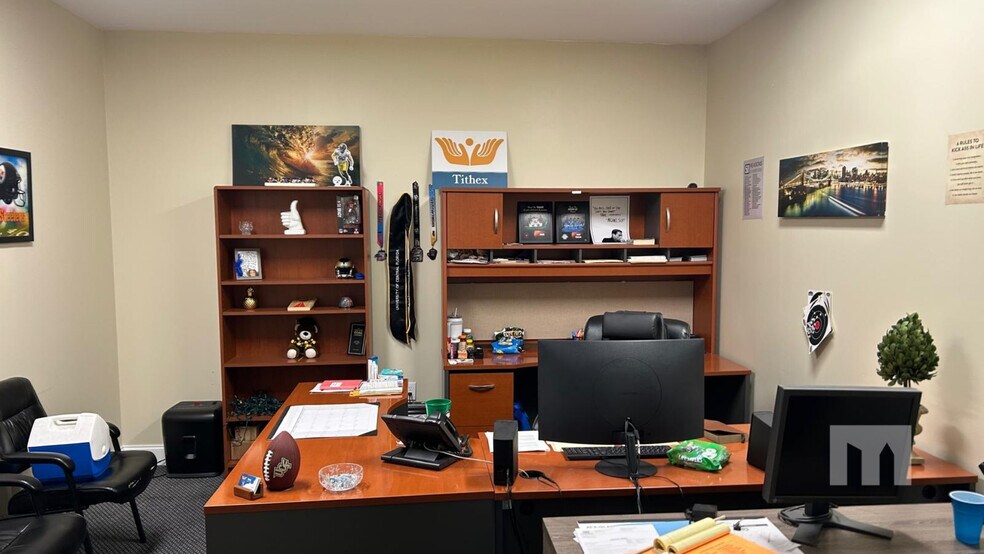 More Photos Of 9710 Stirling Rd, Cooper City Office For Sale