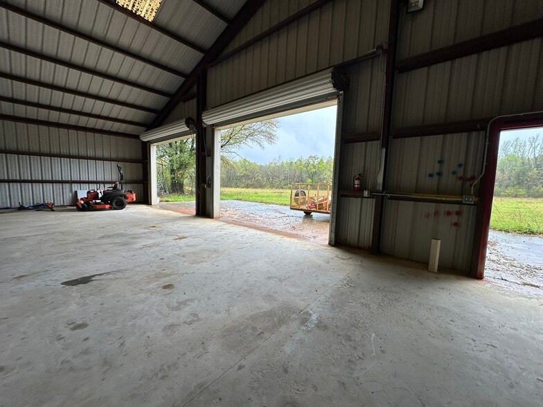 More Photos Of 3972 Millside Rd, Laurel Hill Specialty For Lease