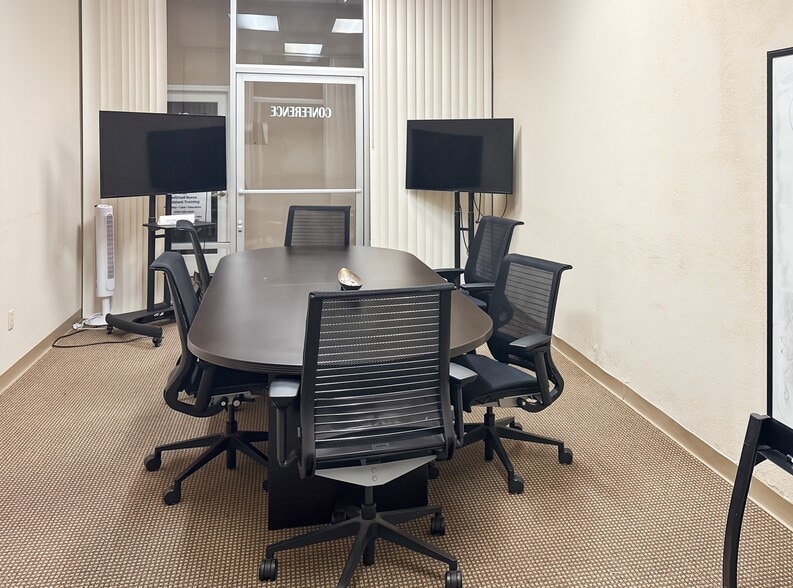 More Photos Of 2311 N Tracy Blvd, Tracy Coworking Space