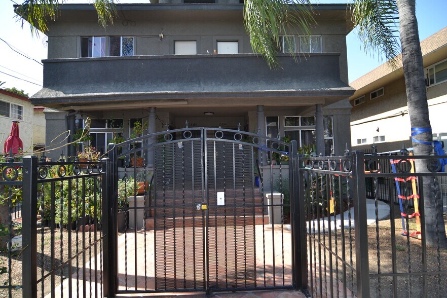 More Photos Of 1336 Toberman St, Los Angeles Apartments For Sale