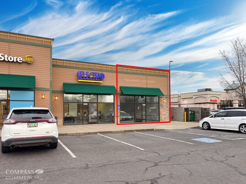 Primary Photo Of 3019 NW Stewart Pky, Roseburg Freestanding For Lease