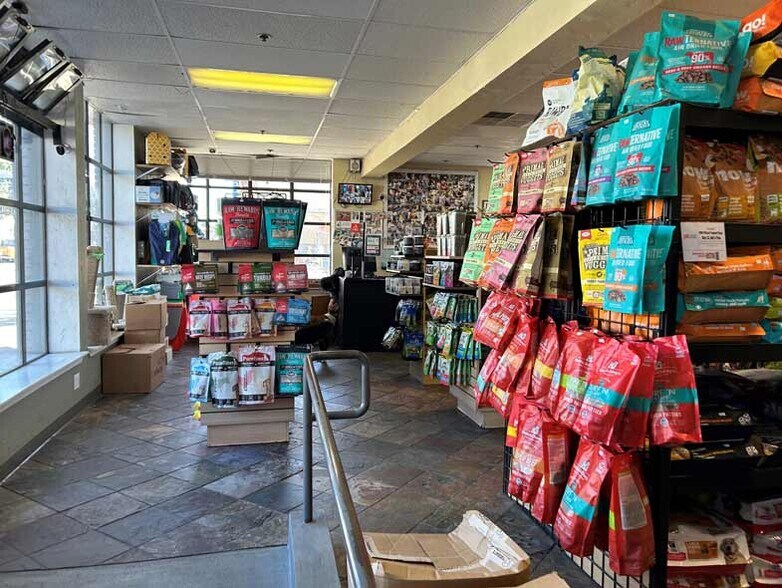 More Photos Of 3701 Geary Blvd, San Francisco Apartments For Sale