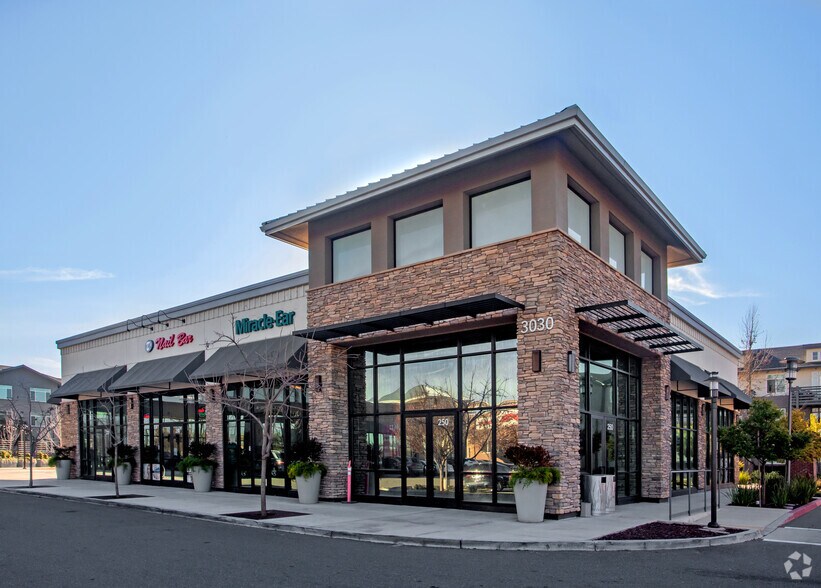 More Photos Of 3010-3040 Bernal Ave, Pleasanton Unknown For Lease