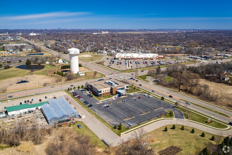 More Photos Of 6350 143rd St W, Savage Medical For Lease