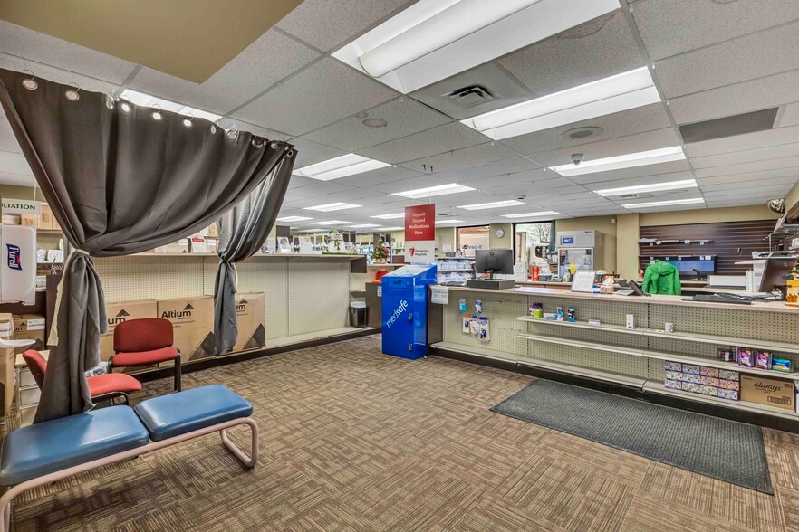 More Photos Of 125 E Broad St, Elyria Office For Sale