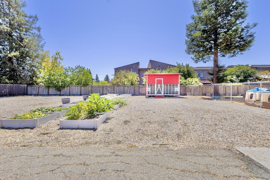 More Photos Of 4044 Mayette Ave, Santa Rosa Schools For Sale