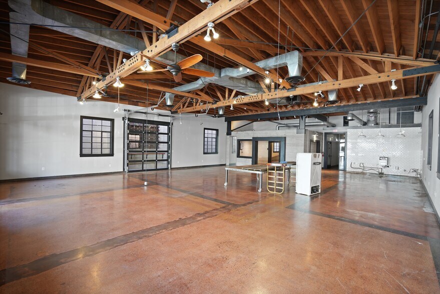 More Photos Of 6728 Bright Ave, Whittier Storefront For Sale