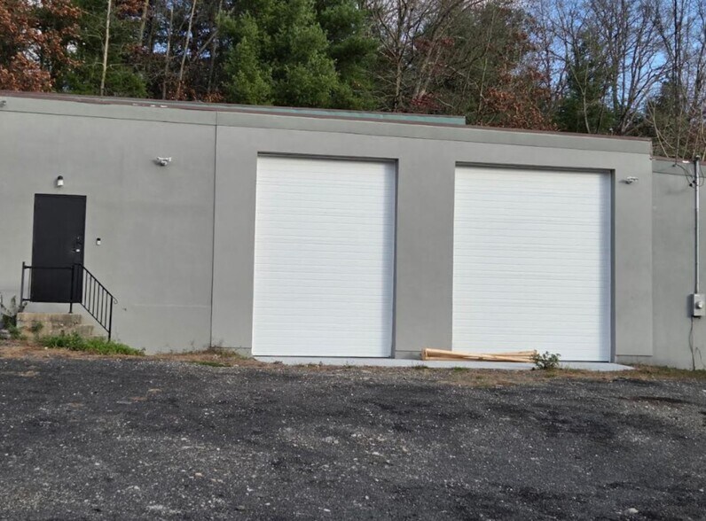 More Photos Of 137 Tosun Rd, Wolcott Warehouse For Lease