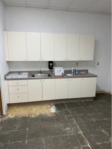 More Photos Of 5001 NW 13th Ave, Pompano Beach Warehouse For Lease