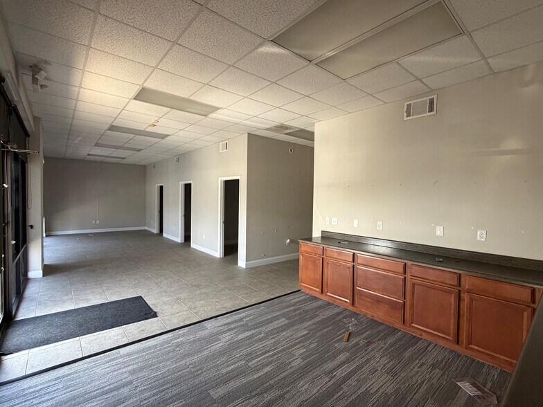More Photos Of 3908 Winder Hwy, Flowery Branch Unknown For Lease