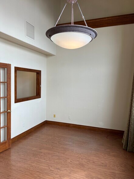 More Photos Of 69 Edwards Access Rd, Edwards Office For Lease