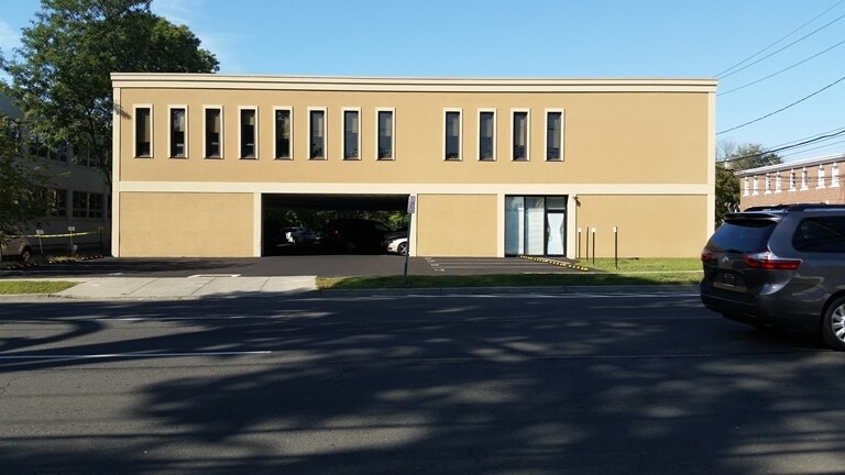 Primary Photo Of 1700 Bedford St, Stamford Office For Lease