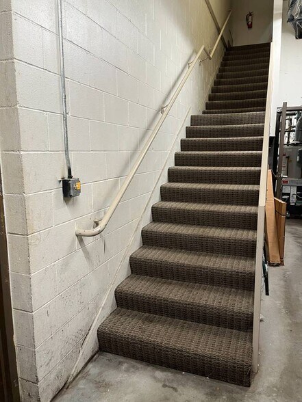 More Photos Of 1435 Division St, Waite Park Convenience Store For Lease