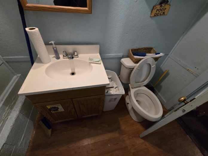 More Photos Of 631 Main St, Chatham Storefront For Lease