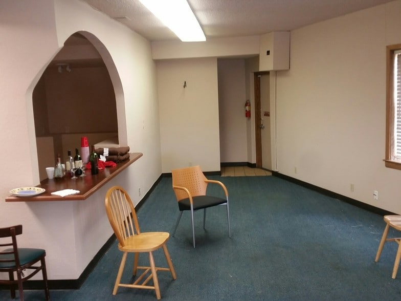 More Photos Of 13041 San Pablo Ave, San Pablo Freestanding For Lease