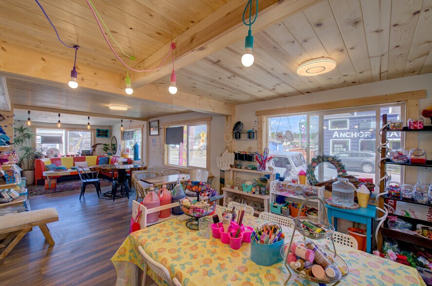 More Photos Of 601 Pacific Ave S, Long Beach Storefront Retail Residential For Sale