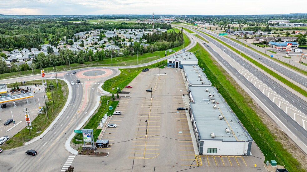 More Photos Of 179 Leva Ave, Red Deer Storefront For Lease