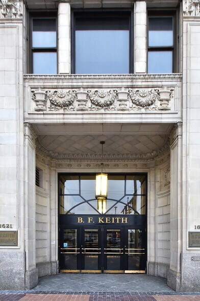 More Photos Of 1621 Euclid Ave, Cleveland Office For Lease