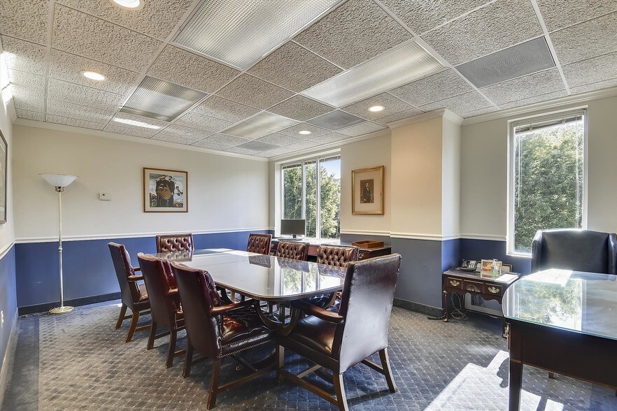 More Photos Of 77 S Washington St, Rockville Medical For Sale