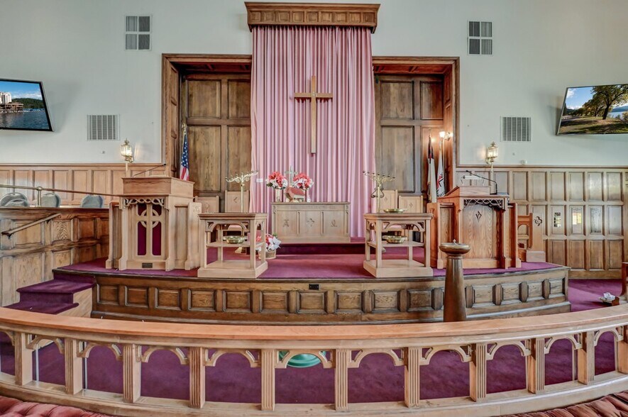 More Photos Of 720 Delaware St, Scranton Religious Facility For Sale