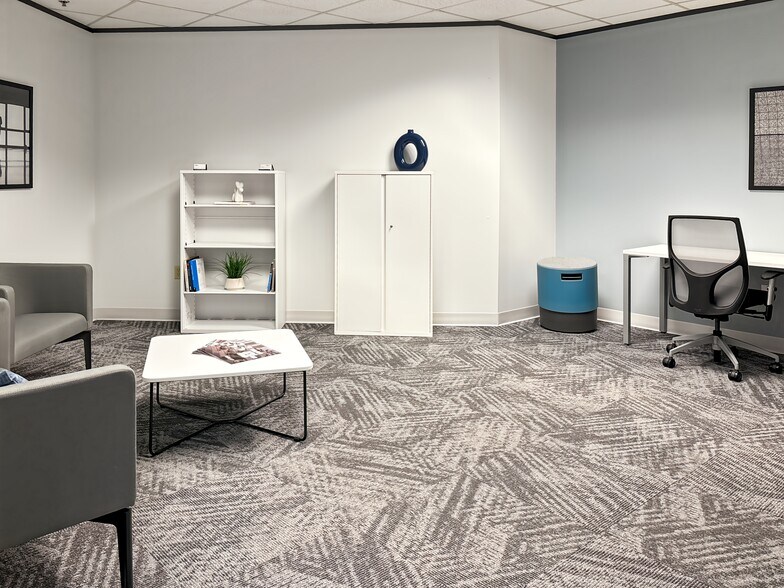 More Photos Of 8601 Six Forks Rd, Raleigh Coworking Space